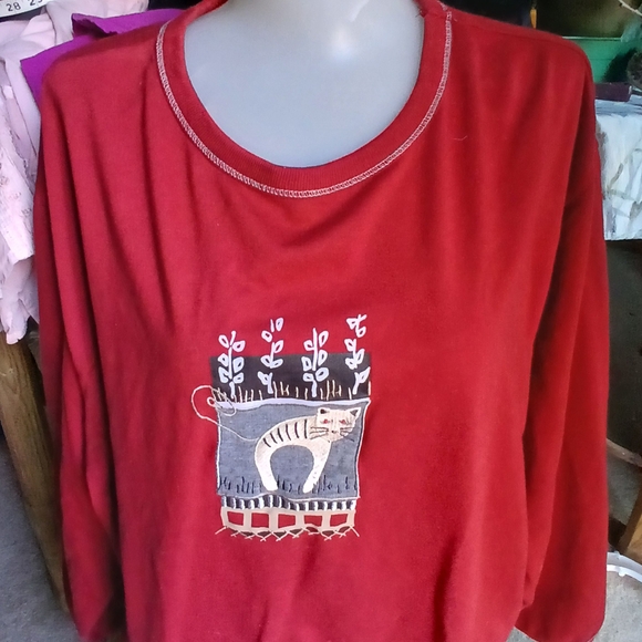 Blast Tops - BLAST Red Cat Sweatshirt